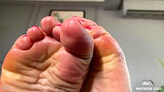 Wow! Goddess Teases With Pink Oily Soles in Foot Fetish Closeup