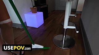 Maid Slimthick Vic Sucks And Fucks!