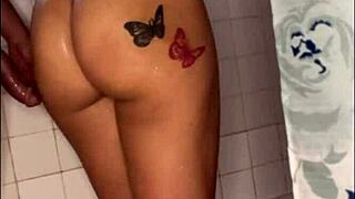 gagging on my new neighbor's big dick in the shower 🛁