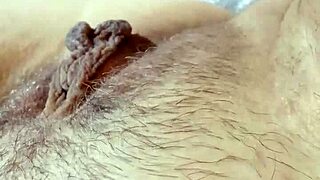 Gretala dances with her pussy in a homemade video.