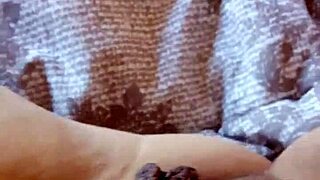 Gretala, Ev Yapımı Videoda Amıyla Dans Ediyor