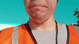 Amsr SfW Walking About During Work