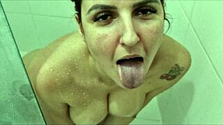 Vem Tomar Banho Comigo For Interracial Creampie