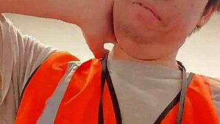 Amsr SfW Walking About During Work