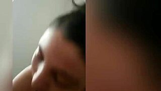 watch my tinder girlfriend sucking my cock in pov?