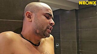 i'm feeling my big pussy fucked tight by big cock in close up