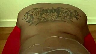 Bobby Nice Shakes Ass Freely