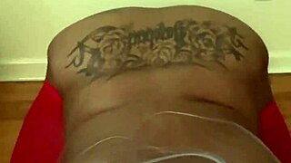 Bobby Nice Shakes Ass Freely