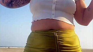 Redhead Flashes Swollen Pussy Lips at Beach Today