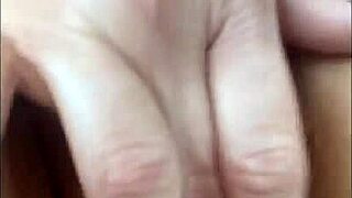 cum in public with me at work 😏 flashing tits and masturbating outdoors