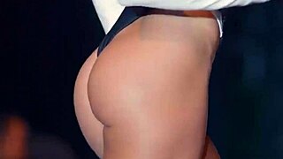 model with a big ass in bikini