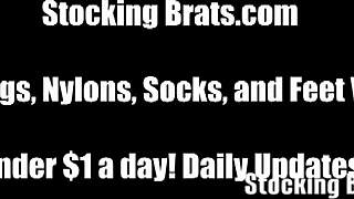 Jessie and Sasha sucking on Misty's cute toes