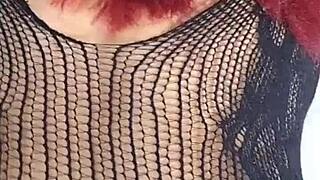 le tiran semen en la cara - cumshot facial - anal - sexo anal - verdadero anal - le rompen el co�o y le dan la leche en la cara - creampie