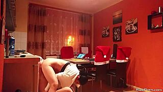 Couple has wild oral sex in kitchen, licking and blowing 😋