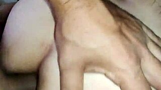 Watch this couple's homemade pussy close-up