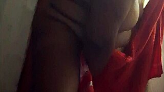 Chubby Ebony Amateur Shows Off Wet Pussy After Bath in Solo Scene