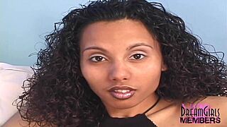 uhh, video virgin jazmine showin her natural hairy figure on sofa, so raw