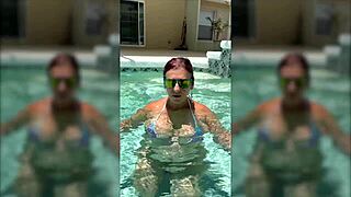 What is the rainbow snake game with big tits and ass?