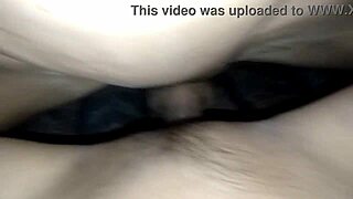 แหกหีเธอเอาควยถูแตดให้เธอเสียวหีก่อนจะเปิดซิงหีของเธอ