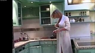 Date with blonde norsk mature woman in pov homemade setting