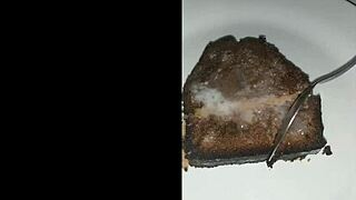 Bolo Com Porra In Blowbang Bukkake Cum Food Scene