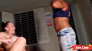 I visited a massage house and had sex with the employee who gave me the cu