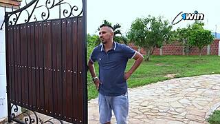 Latina Gets Help with Car Breakdown