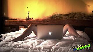 Enjoy This Exciting Webcam Session With A Latina Performer!