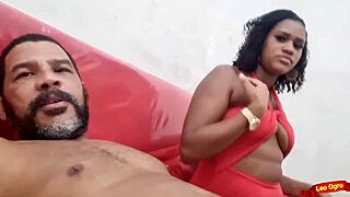 Fudendo com amiga gostosa do trabalho.