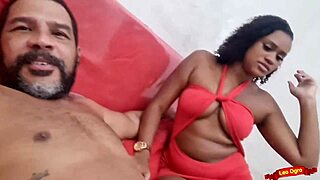 Fudendo com amiga gostosa do trabalho.