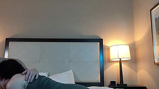 i watch petite woman suck monster cock deep