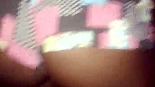 girlfriend shaking big ass while we fuck with handjob fingering and blowjob 😏