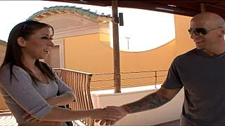 Vivian Jixxer notices the camel toe in stockings