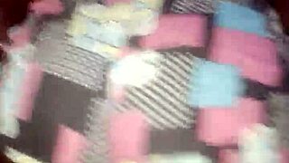 girlfriend shaking big ass while we fuck with handjob fingering and blowjob 😏