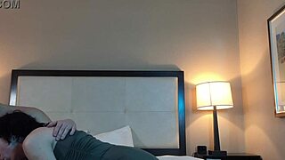 i watch petite woman suck monster cock deep