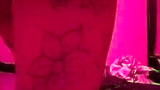 playing with my piss hole in tight wet pussy vids