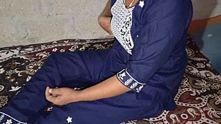 Step Sister’s Steamy Indian Desi Encounter Caught on Video!