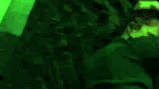 क्या देखा ये मिल्फ को घरेलू डॉगी में काले लंड से चुदते?