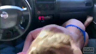 couple enjoys wet blowjob on las vegas boulevard with big ass in view