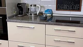 Enjoy Breakfast With Beautiful Cherrylcolle In Heels