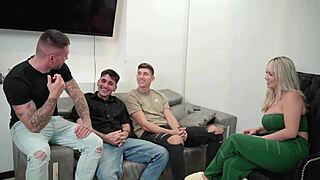 PIBE COMPARTE A SU NOVIA TATIANA ÁLVAREZ MILF CON ENORMES TETAS NATURALES PARA PROFUNDA DEEPTHROAT Y SEXO CON BBC