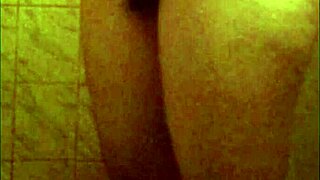 Spy shower caught perfect ass ebony babe unaware