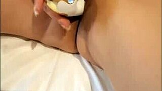 i masturbate with my toy, want to see?