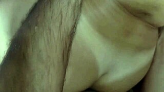 Husband films pregnant wife with Karina and Lucas. 😏