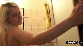 Stunning Woman Squirts Warm Pee and Blasts