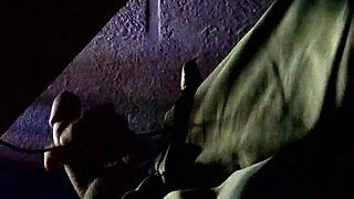 Close up handjob in Veracruz cyber cabins.