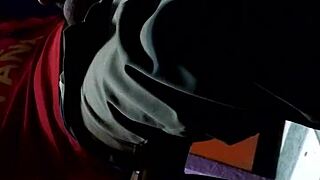 Close up handjob in Veracruz cyber cabins.