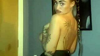 Horny Scottish slut exclaims, 'I love fingering my little 18+ ass while masturbating!'