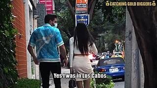 Suha Latinka z velikimi joškami se pusti prevariti v trdo jebanje.