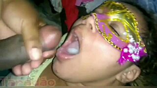 Gozando Na Boca Da Minha Puta!